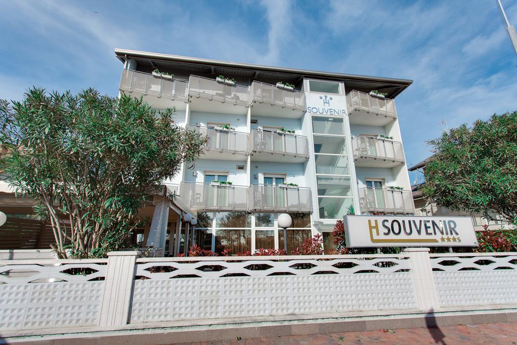 Hotel Souvenir - Koolibry Hotels Червия Екстериор снимка